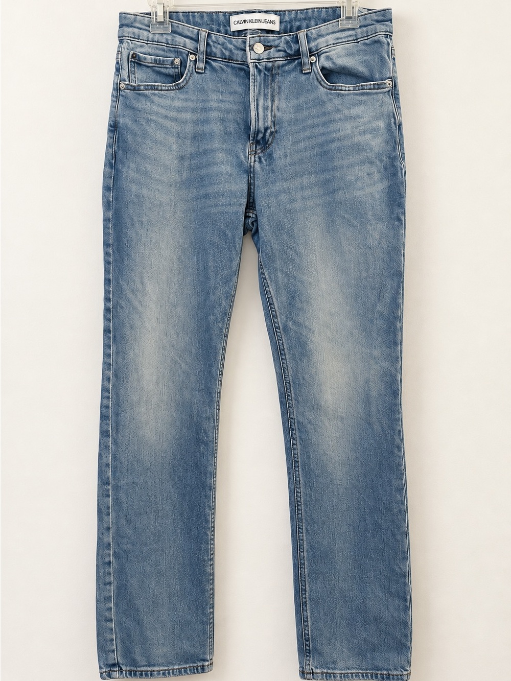 Calvin Klein Jeans Light Wash Slim Straight women’s Jeans
